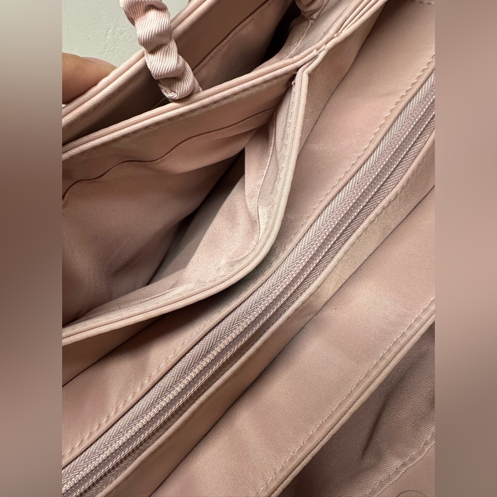 BEIS Commuter Tote Bag In Atlas Pink - Picture 6 of 16